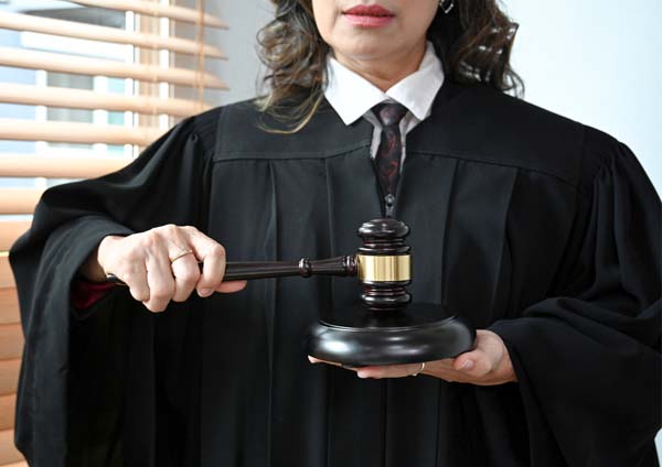 EL PAPEL DE LAS MUJERES EN EL PODER JUDICIAL
